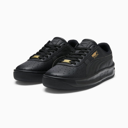 GV Special Retro Sneakers