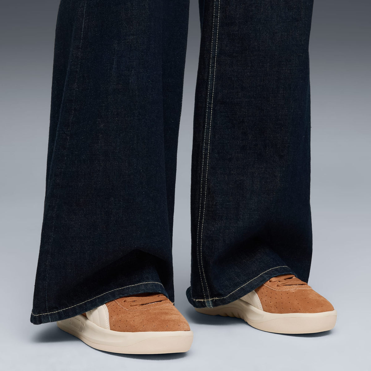 GV Special Suede Sneakers Sneakers