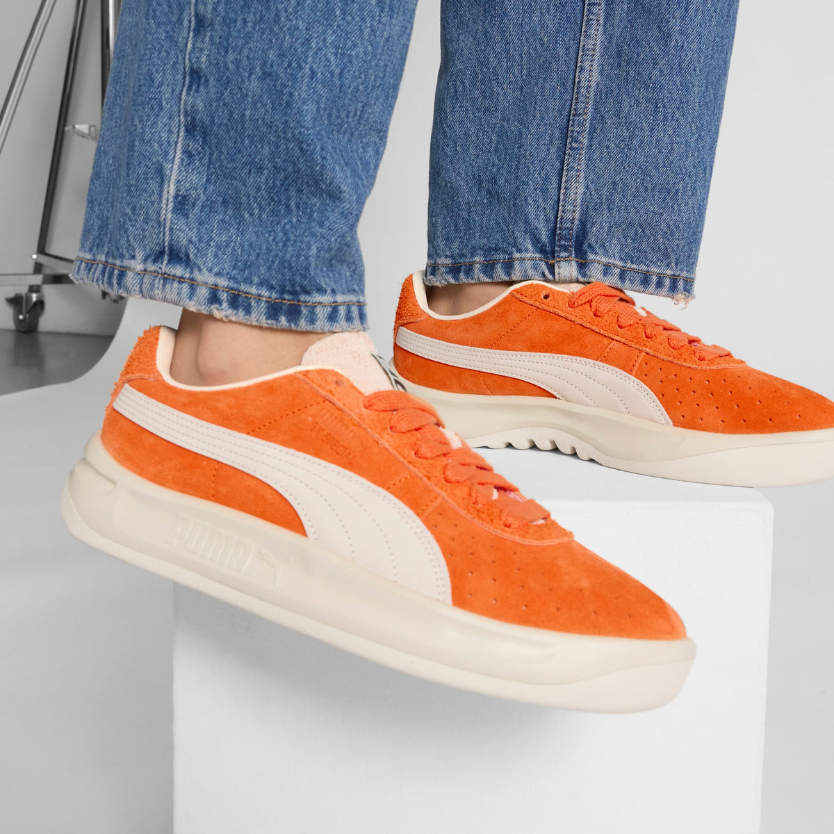 GV Special Suede Sneakers Sneakers