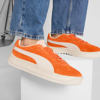 GV Special Suede Sneakers Sneakers