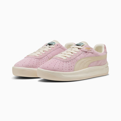 GV Special Suede Sneakers Sneakers