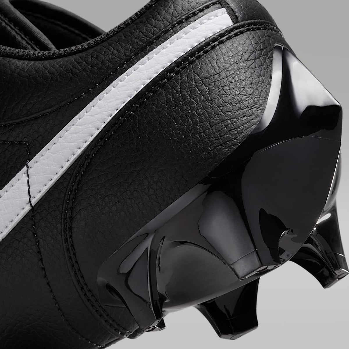 1 Low TD Football Cleats