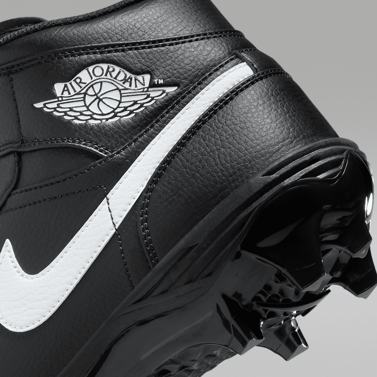 1 Mid TD Football Cleats