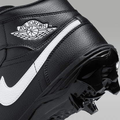 1 Mid TD Football Cleats
