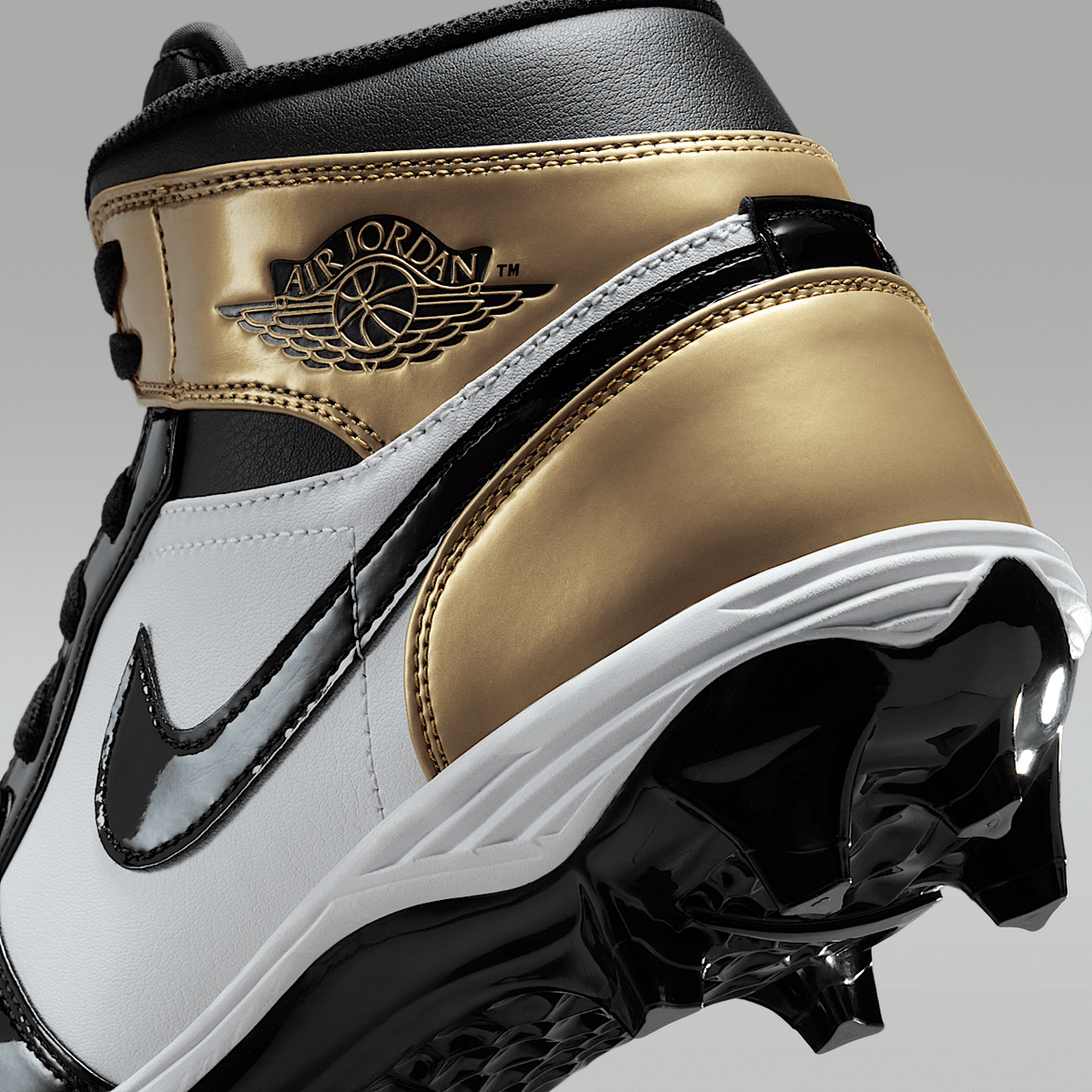 1 Mid TD Football Cleats