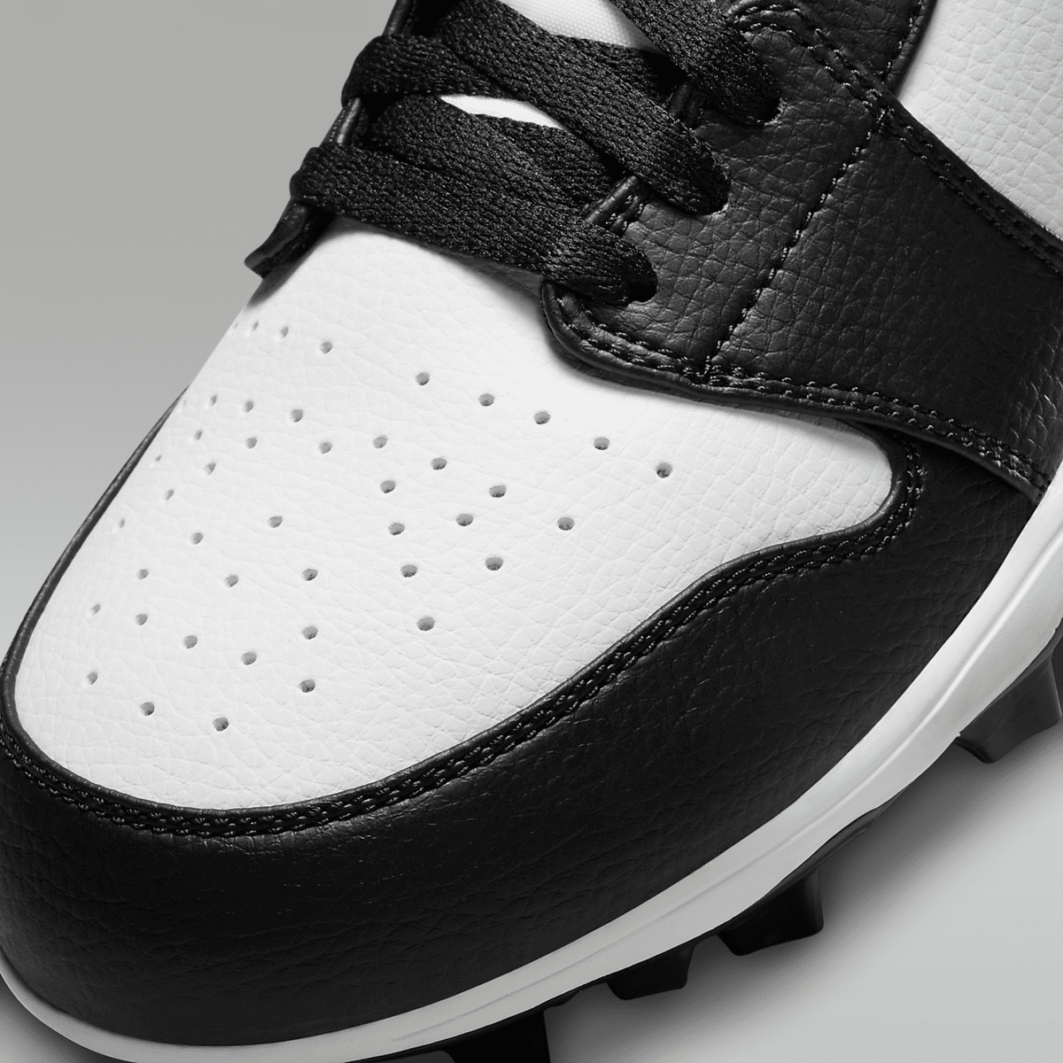 1 Mid TD Football Cleats