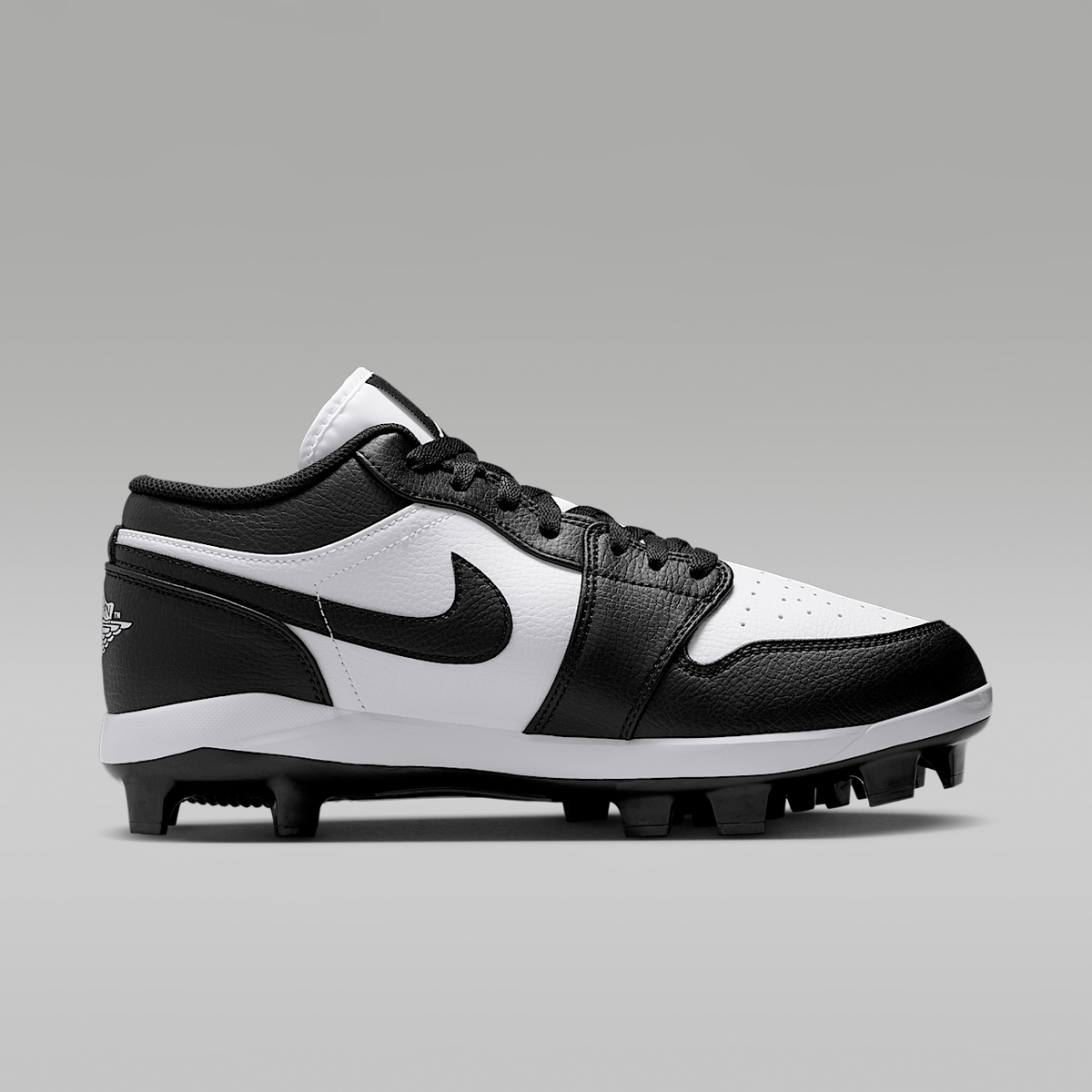 1 Retro MCS Low Men's Baseball Cleats Sneakers