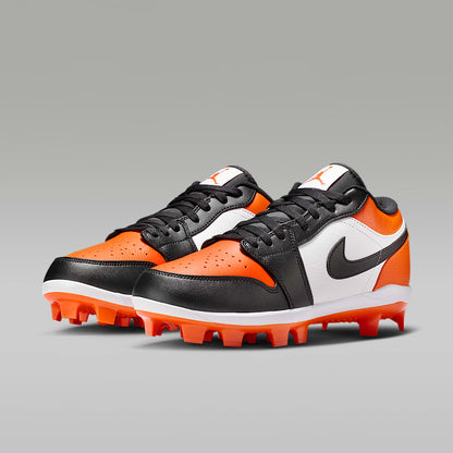 1 Retro MCS Low SE Sneakers