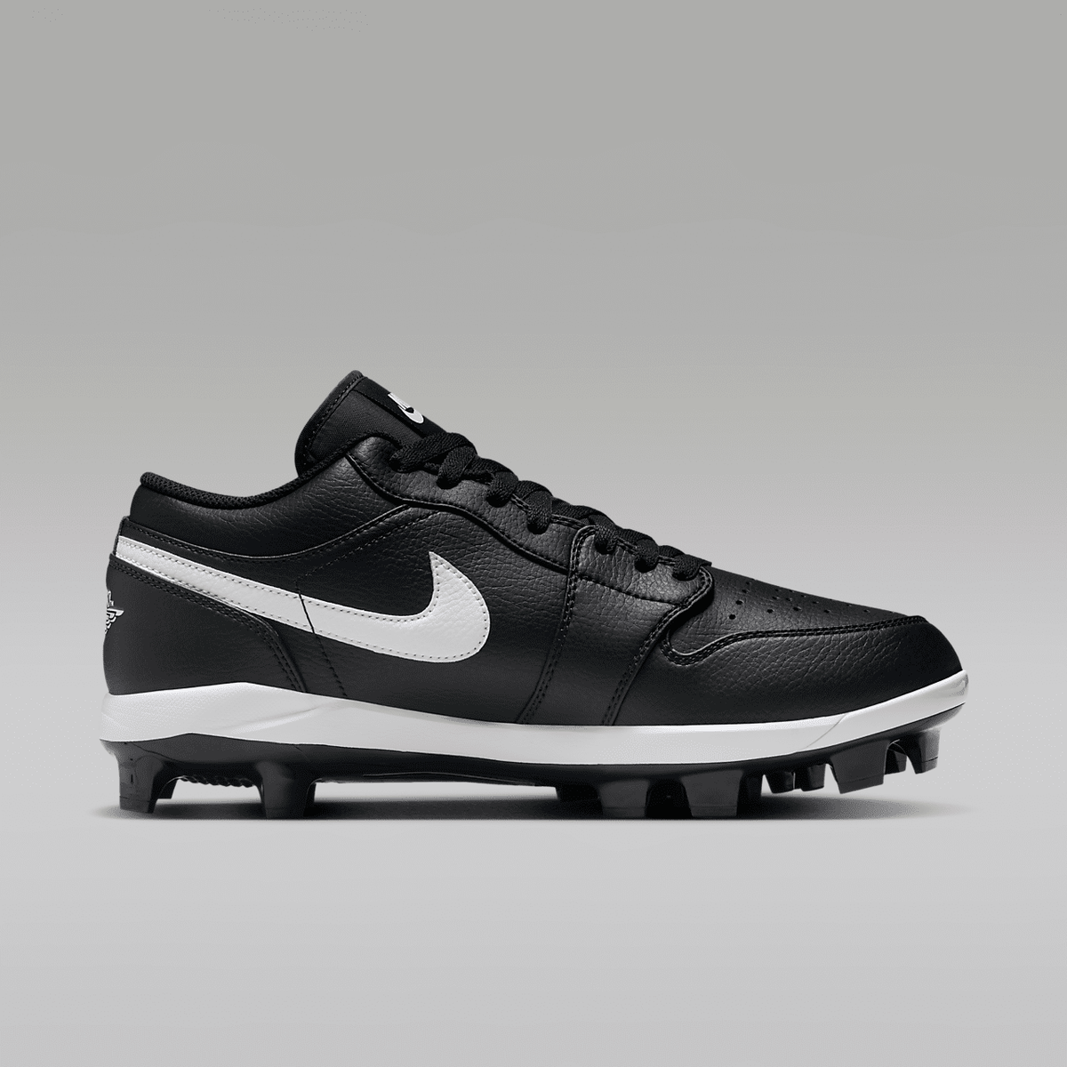 1 Retro MCS Low Men's Baseball Cleats Sneakers