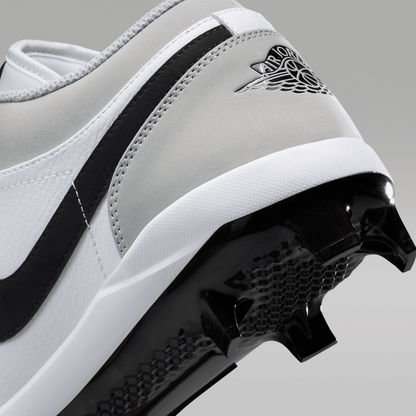 1 Retro MCS Low Men's Baseball Cleats Sneakers