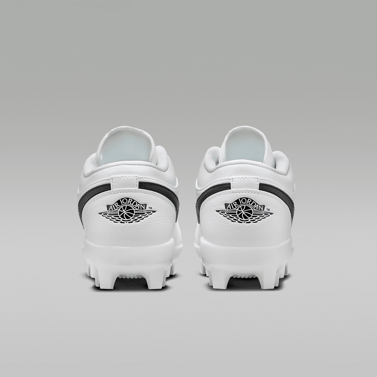 1 Retro MCS Low Men's Baseball Cleats Sneakers