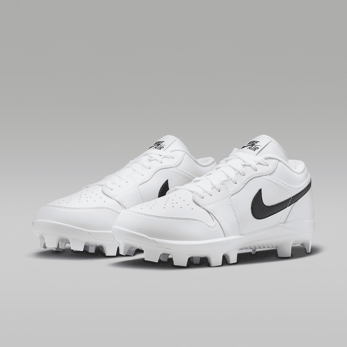 1 Retro MCS Low Men's Baseball Cleats Sneakers