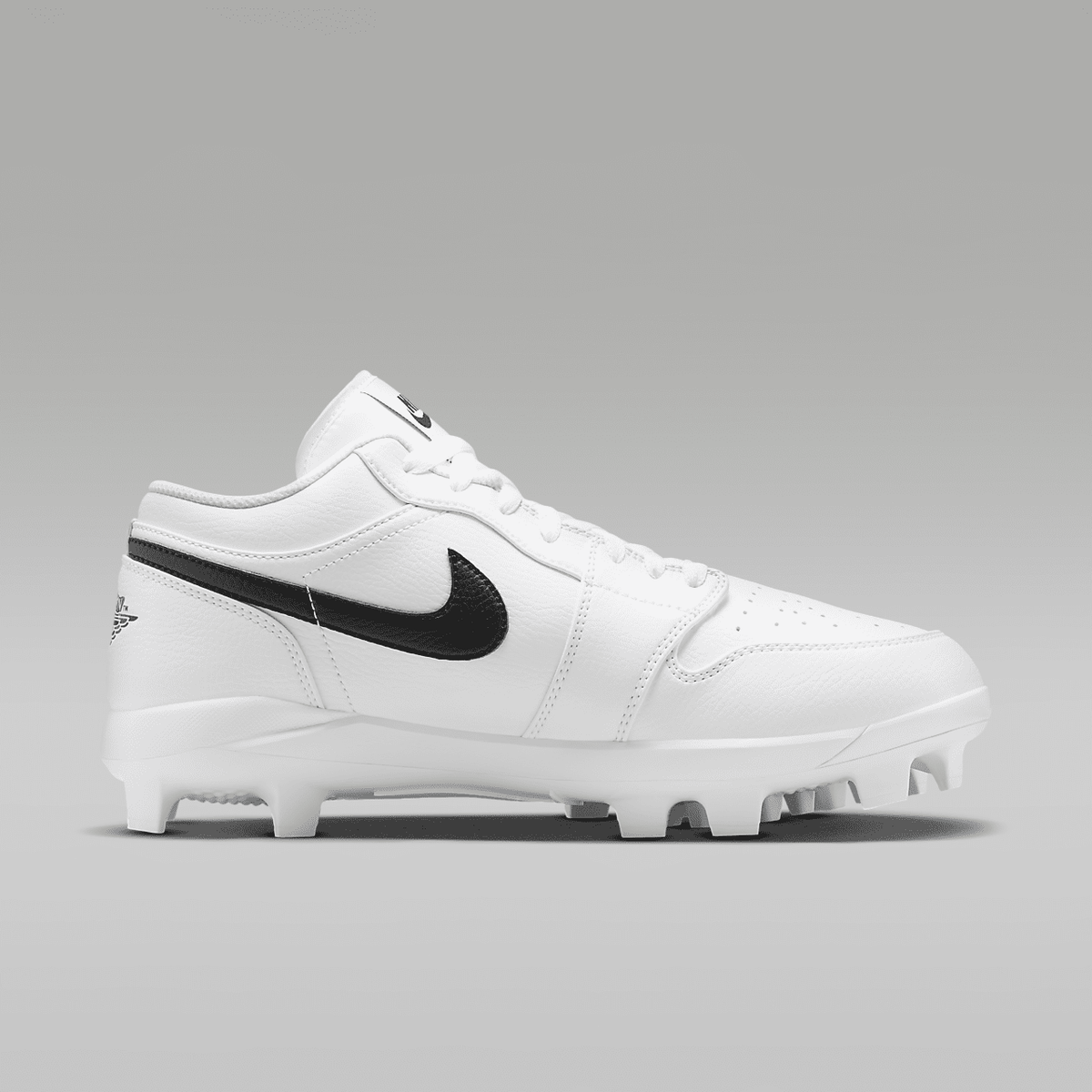 1 Retro MCS Low Men's Baseball Cleats Sneakers
