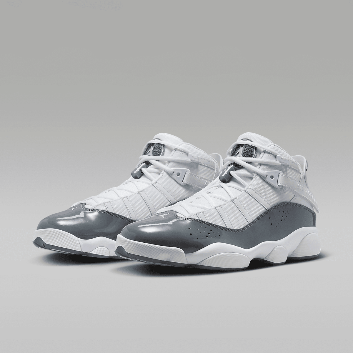 6 Rings Shoes