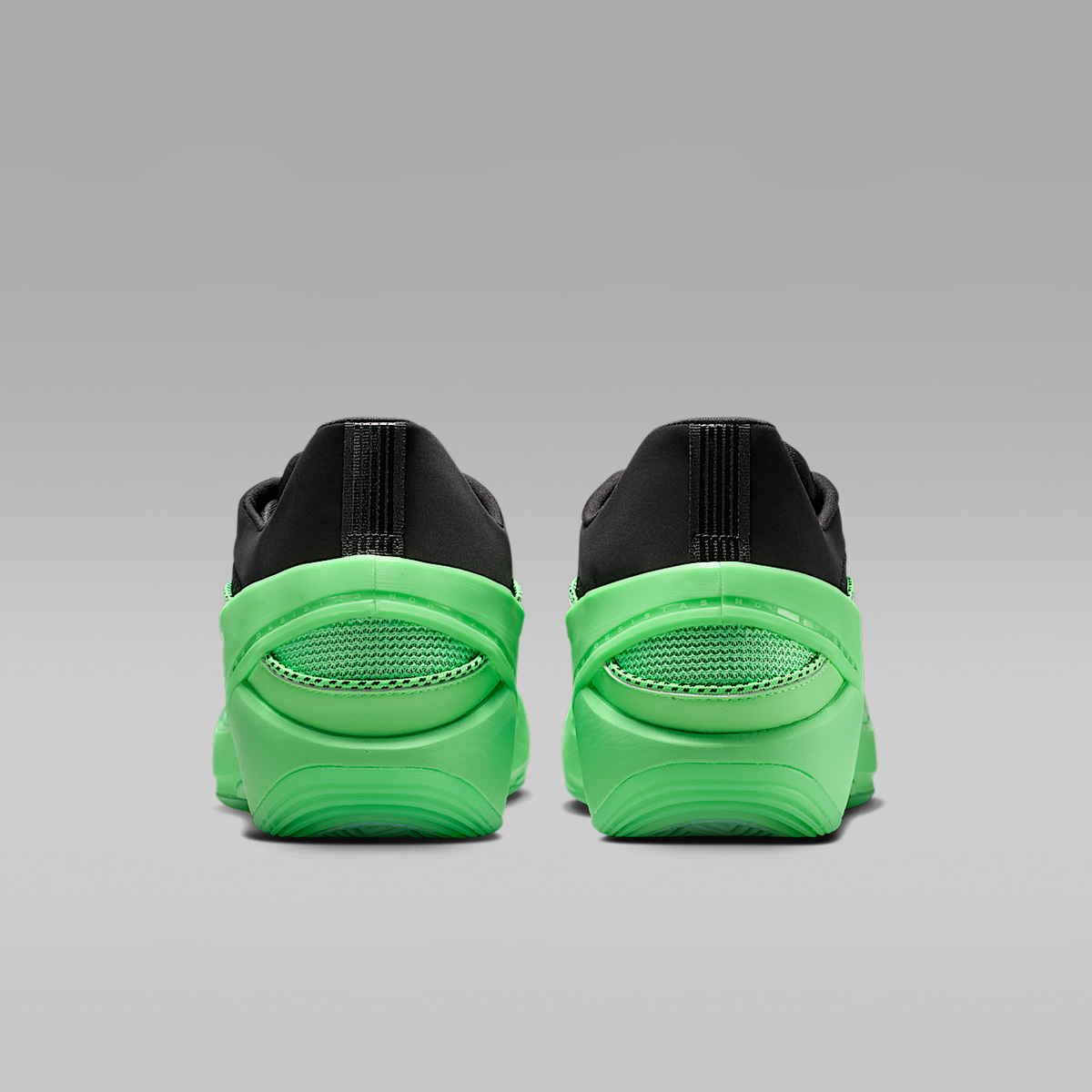 Luka 5 "Venom" Basketball Sneakers