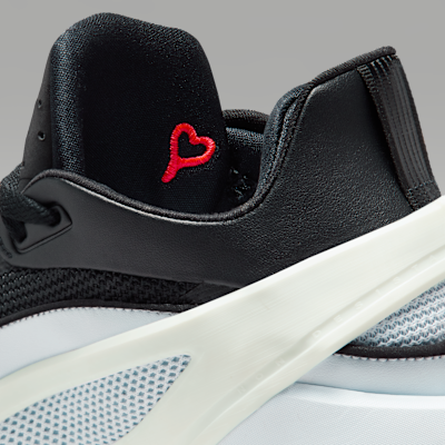 Luka 5 Basketball Sneakers
