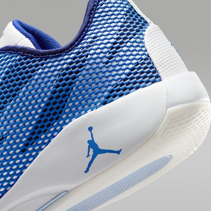 Luka 77 Basketball Sneakers