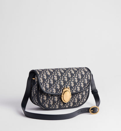 Medium Médaillon Flap Bag