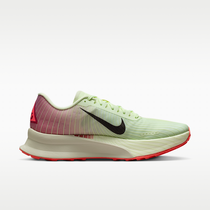 ACG Ultrafly Trail Trail Racing Sneakers