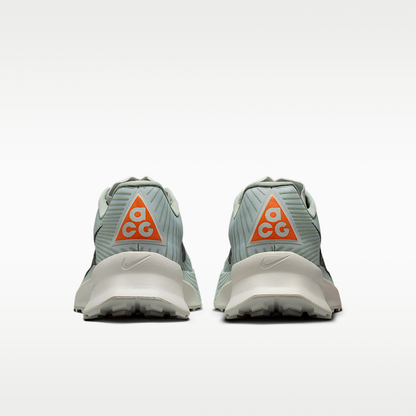 ACG Ultrafly Trail Trail Racing Sneakers