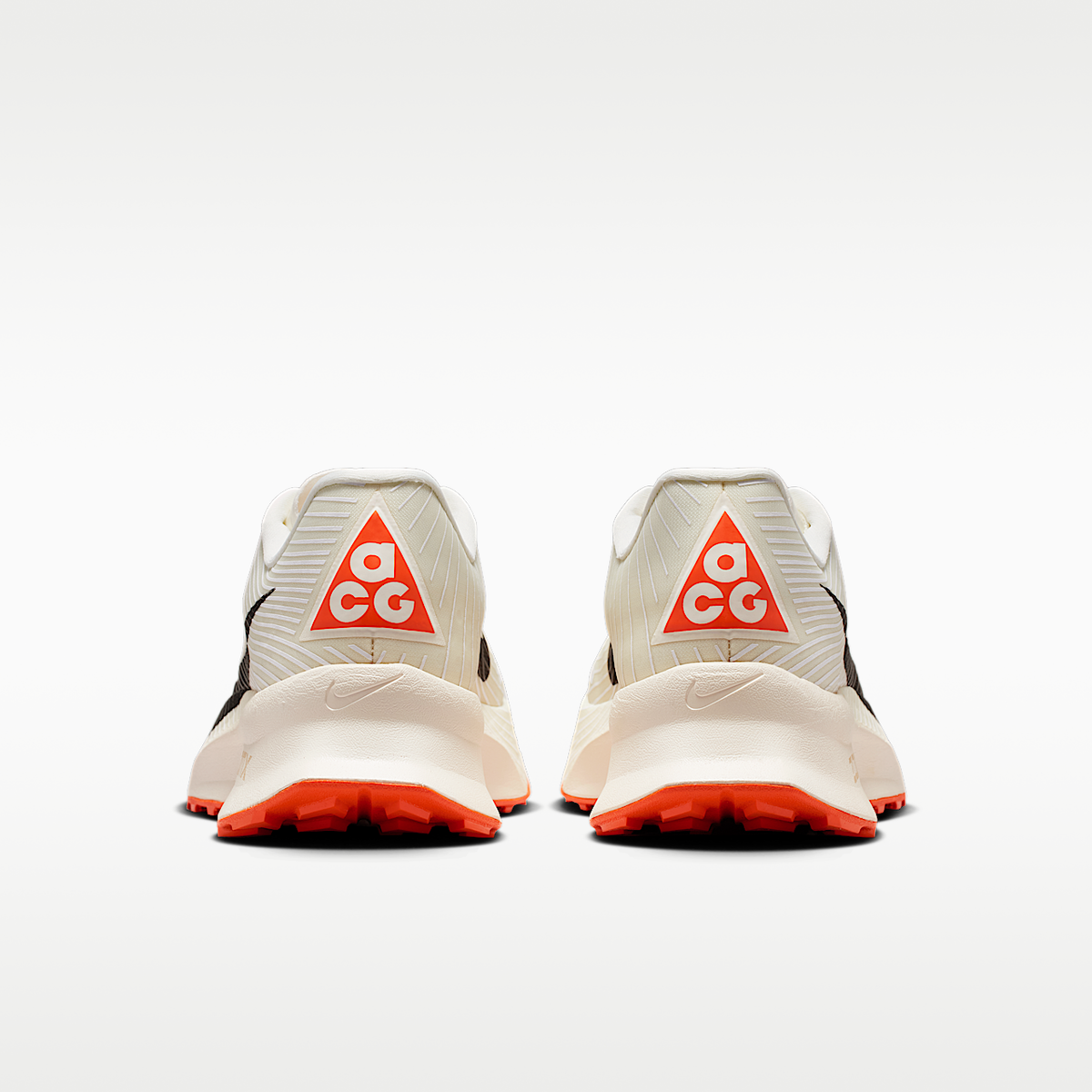 ACG Ultrafly Trail Trail Racing Sneakers