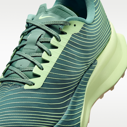 ACG Ultrafly Trail Trail Racing Sneakers