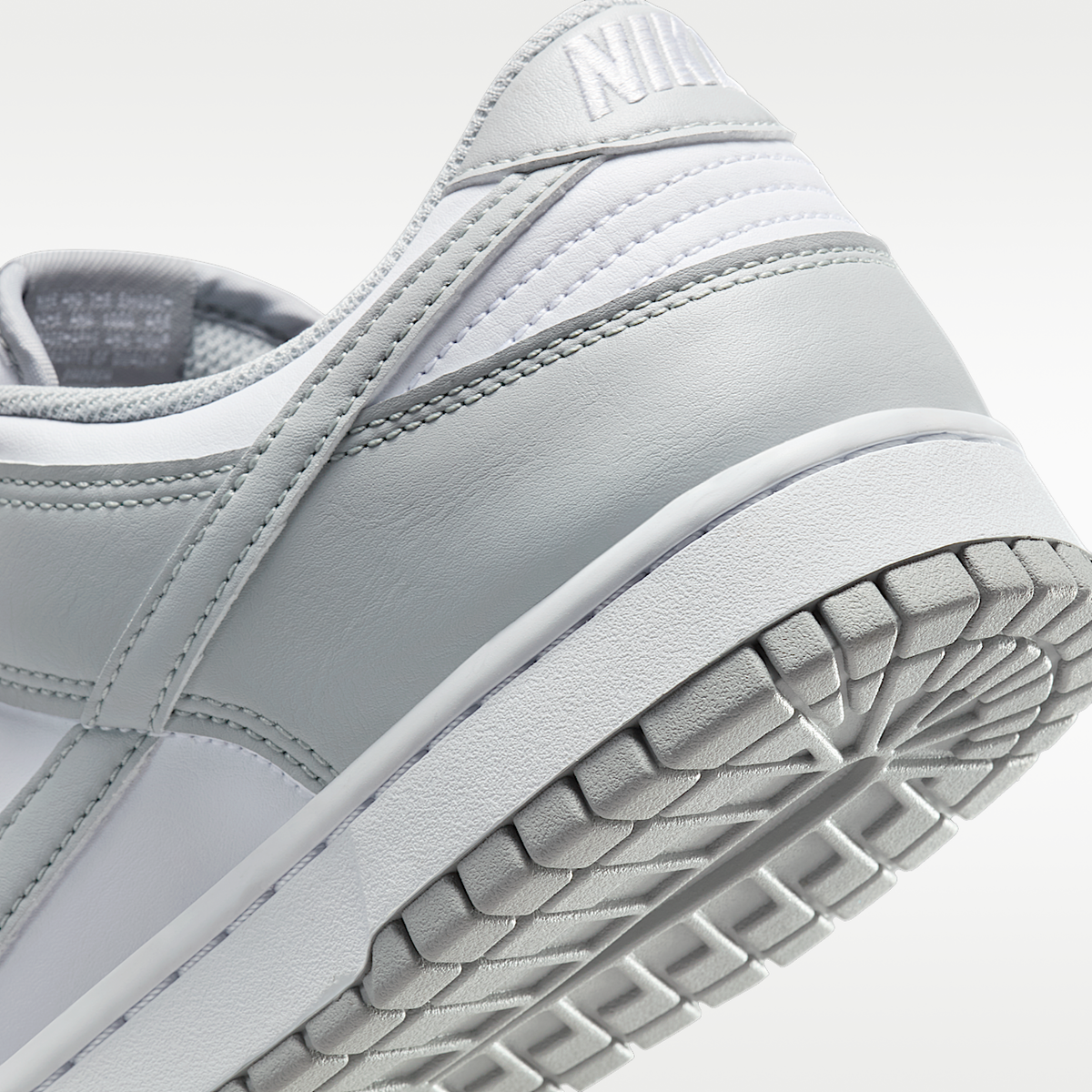 Dunk Low Retro Shoes