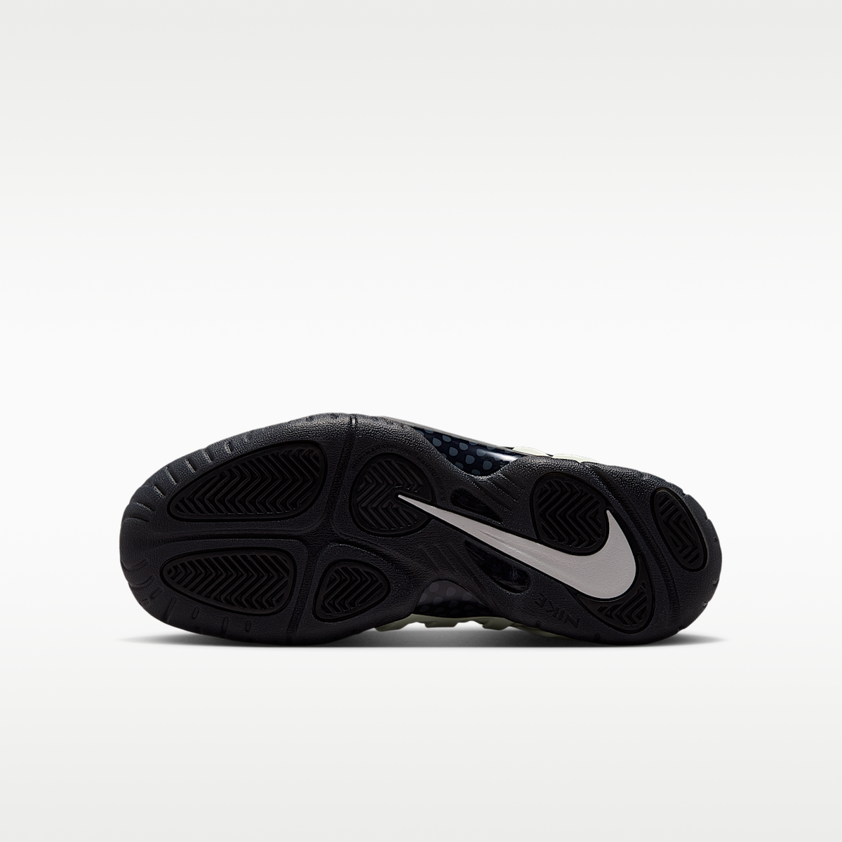 Nike Little Posite Pro Premium Big Kids' Shoes IV7559-100