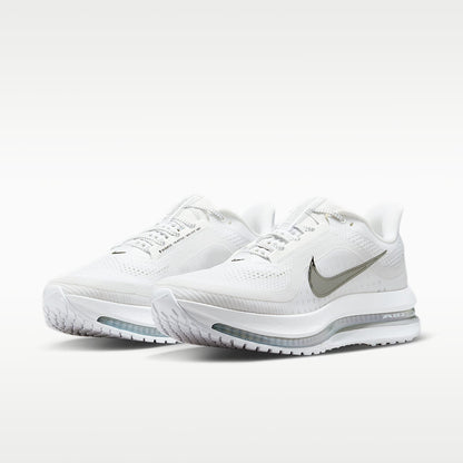 Pegasus Premium Men's Road Running Sneakers