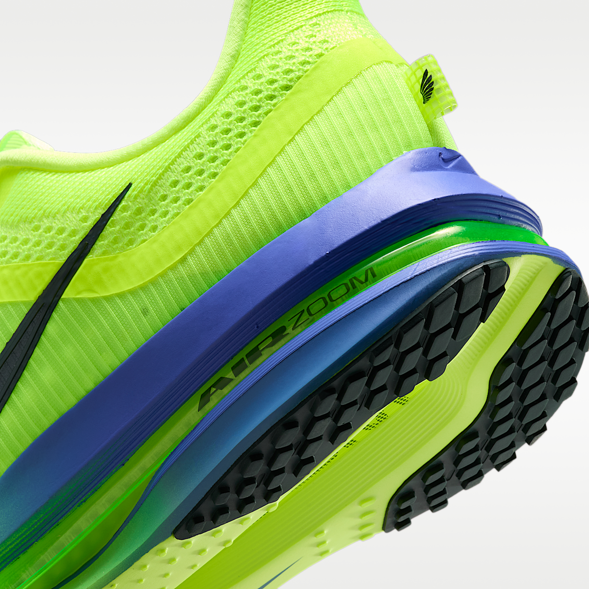 Pegasus Premium Men's Road Running Sneakers