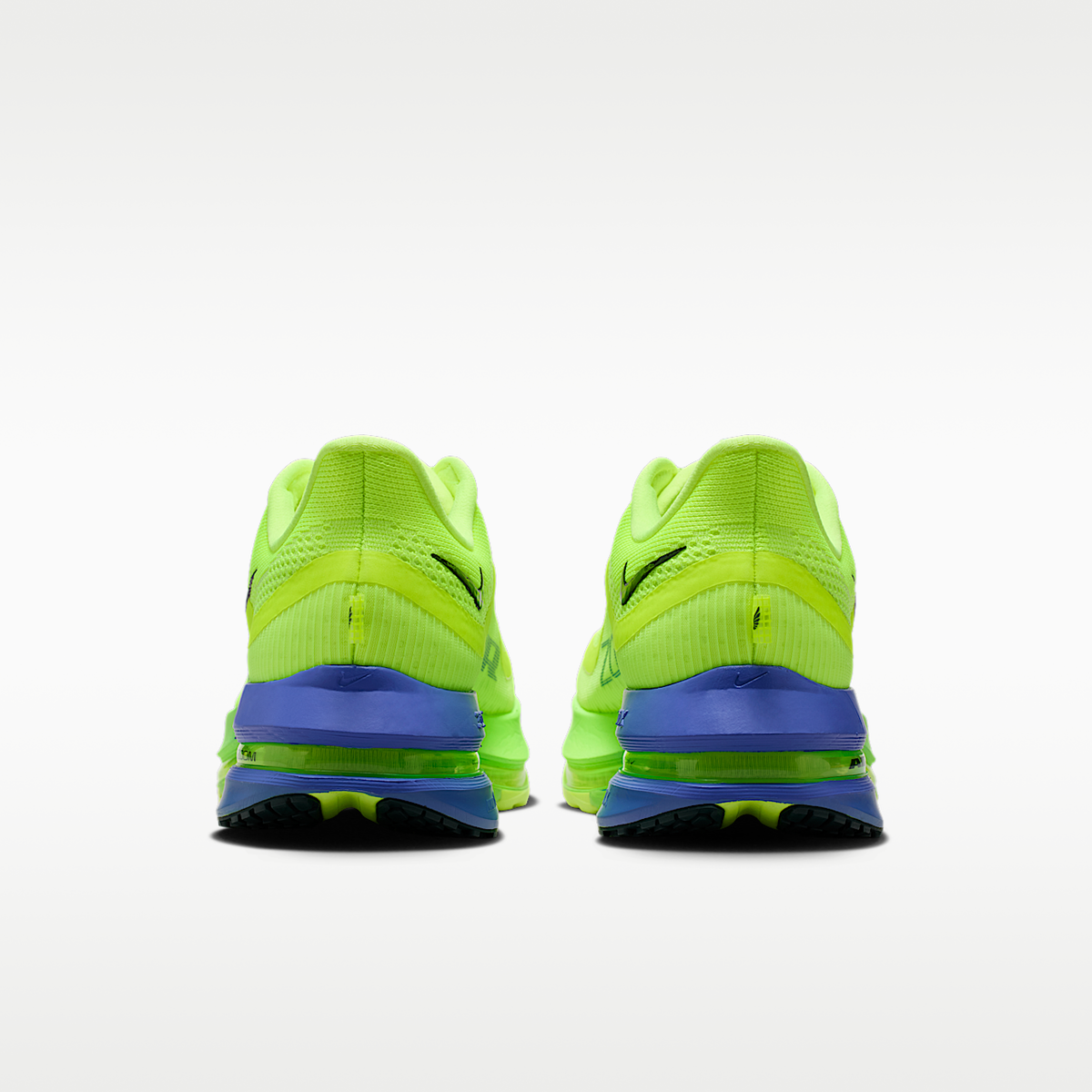 Pegasus Premium Men's Road Running Sneakers