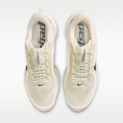 Pegasus Premium Men's Road Running Sneakers