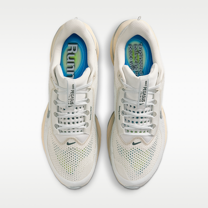 Pegasus Premium Men's Road Running Sneakers
