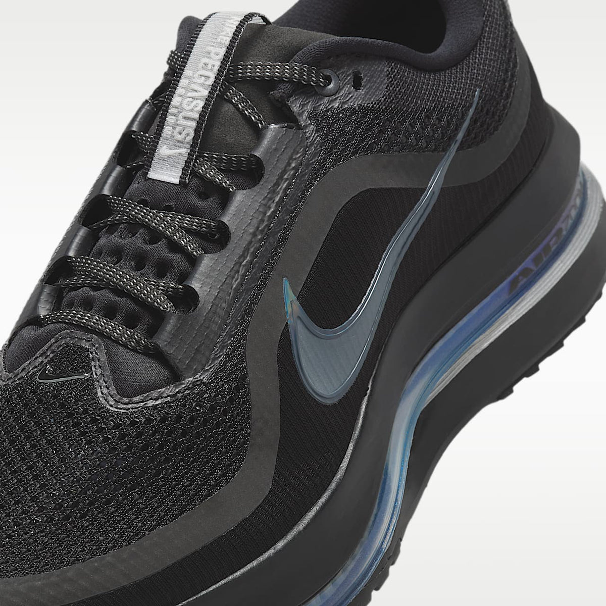 Pegasus Premium Men's Road Running Sneakers