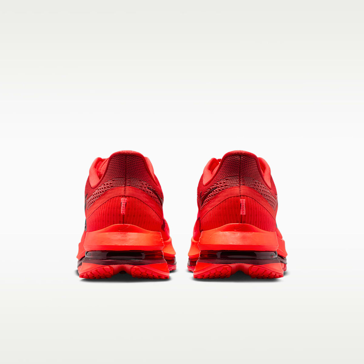 Pegasus Premium Men's Road Running Sneakers