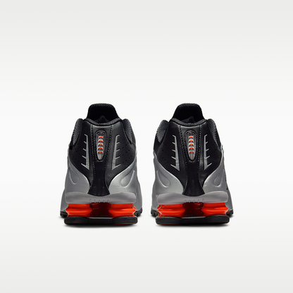 Shox R4 Shoes