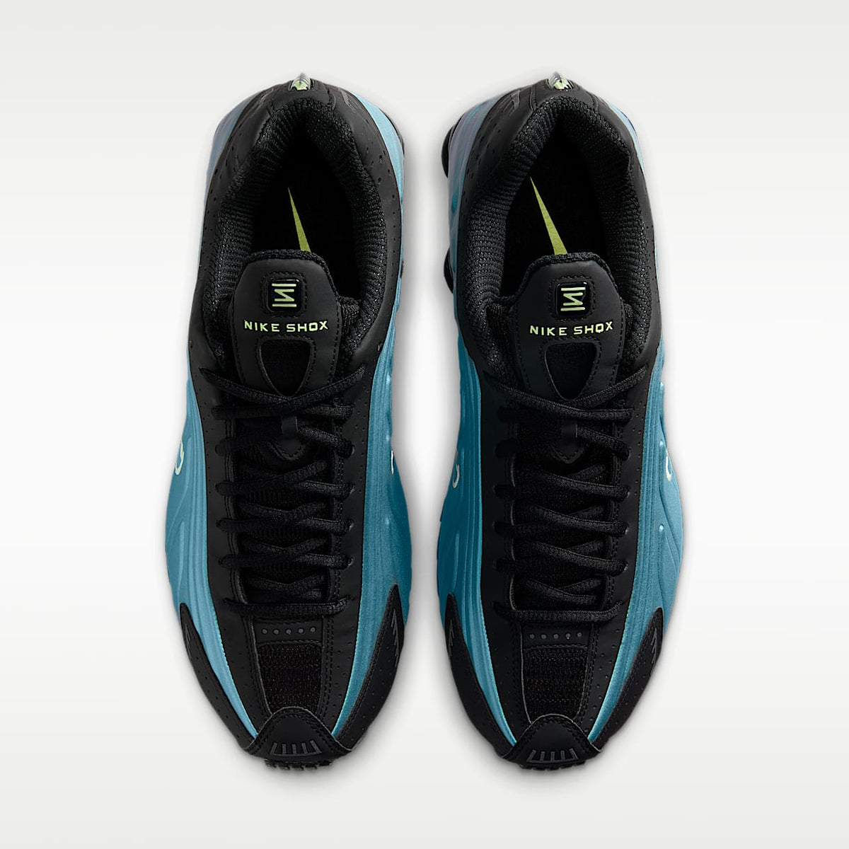 Shox R4 Shoes