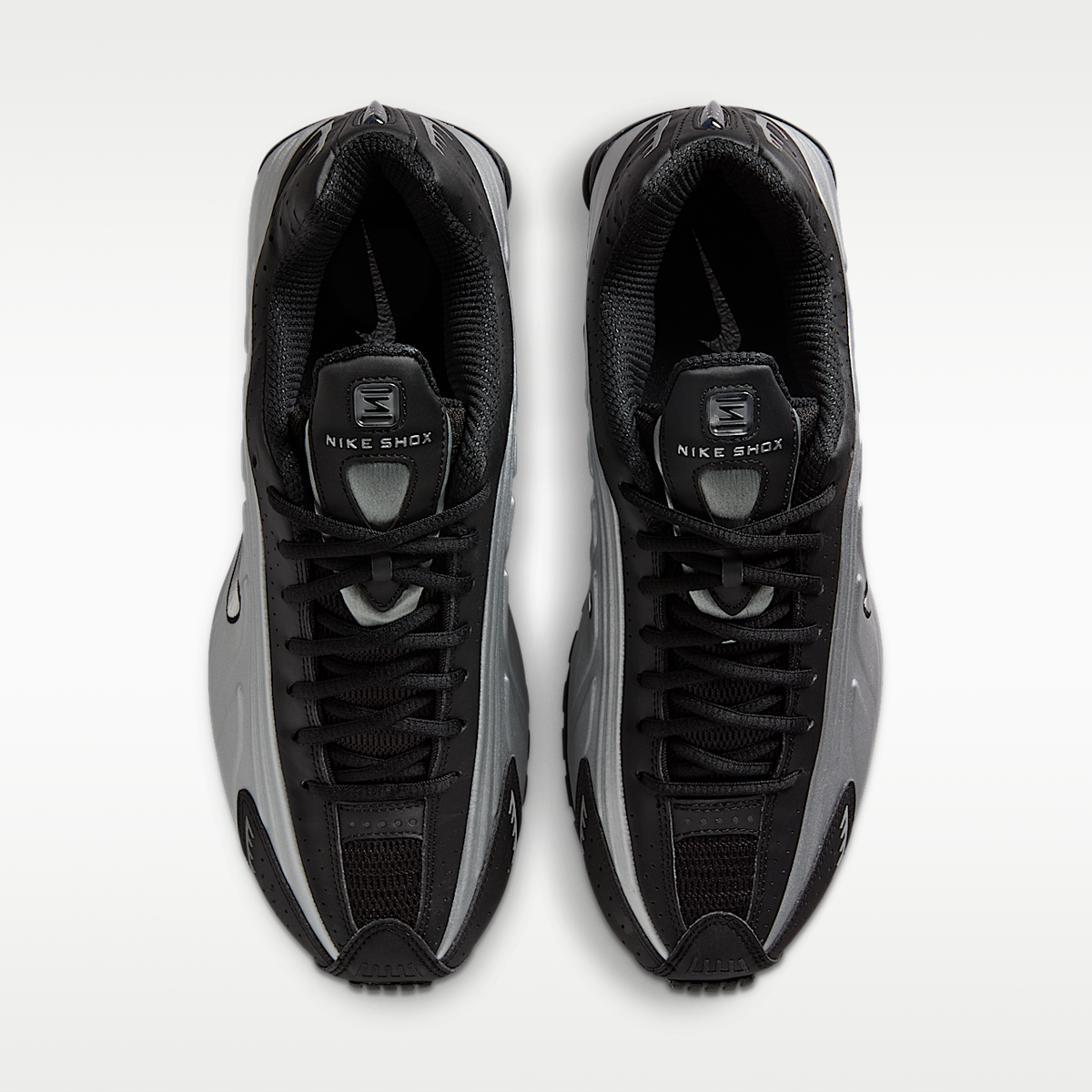 Shox R4 Sneakers