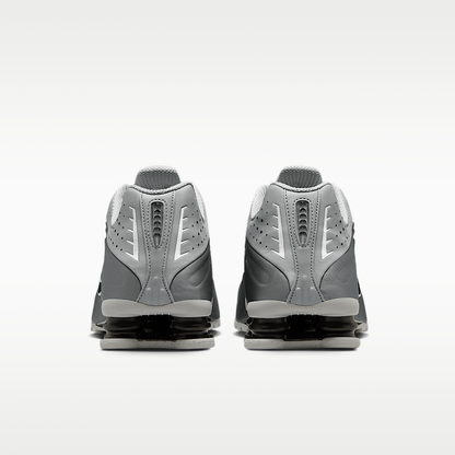 Shox R4 Shoes