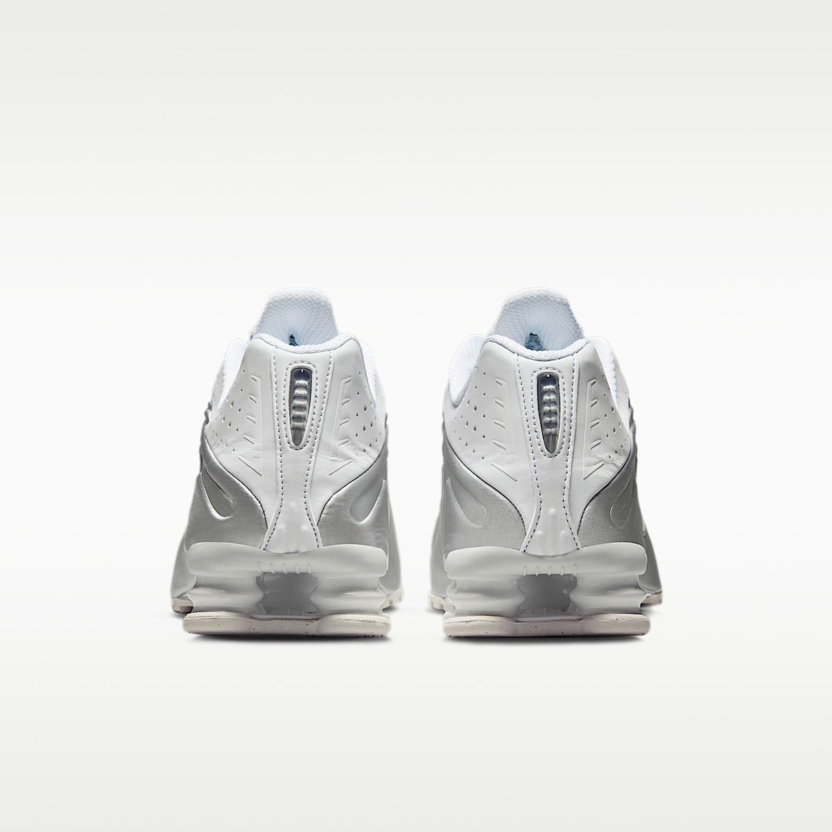 Shox R4 Shoes