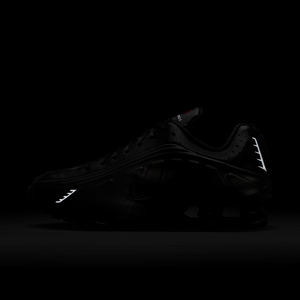 Nike Shox R4 SE Fade Men's Shoes