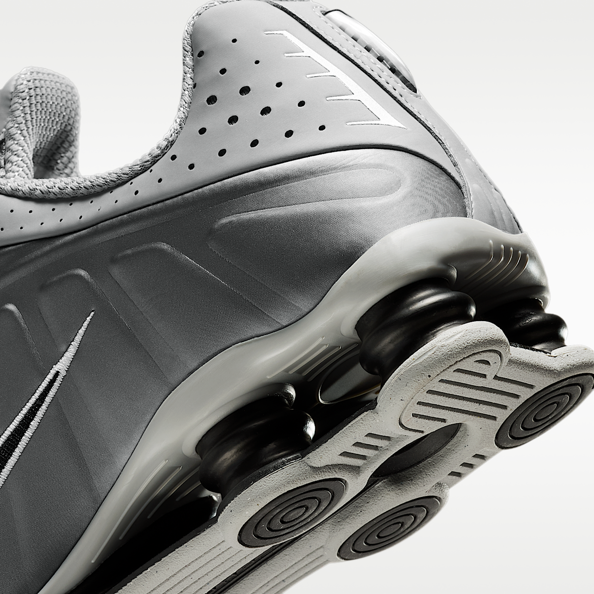 Shox R4 Shoes