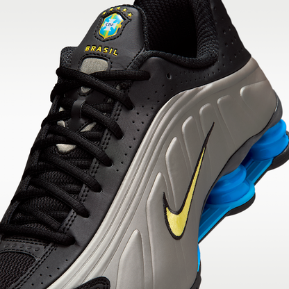 Shox R4 "Brazil" Shoes
