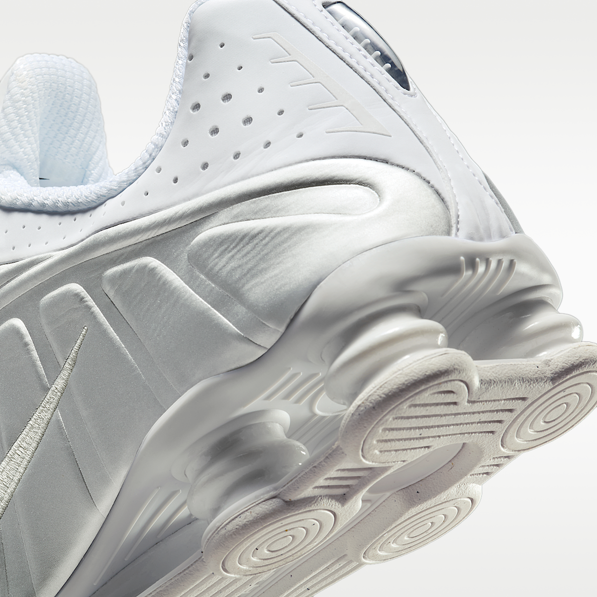 Shox R4 Shoes