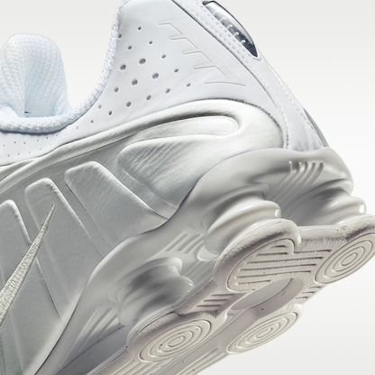 Shox R4 Shoes