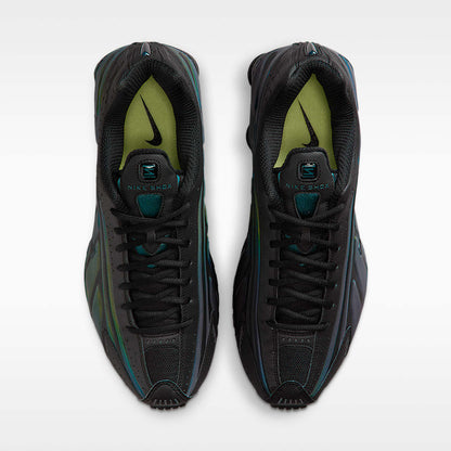 Shox R4 SE Sneakers