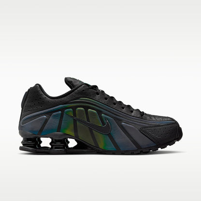 Shox R4 SE Sneakers