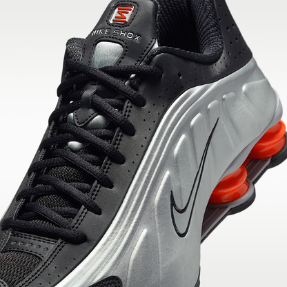 Shox R4 Shoes