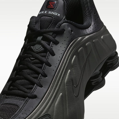 Shox R4 Shoes