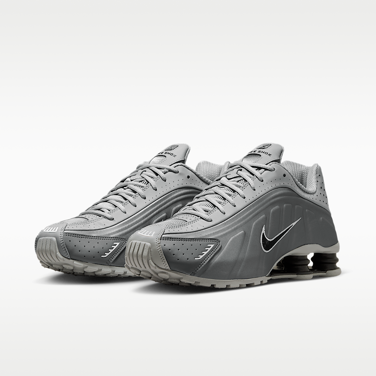 Shox R4 Shoes